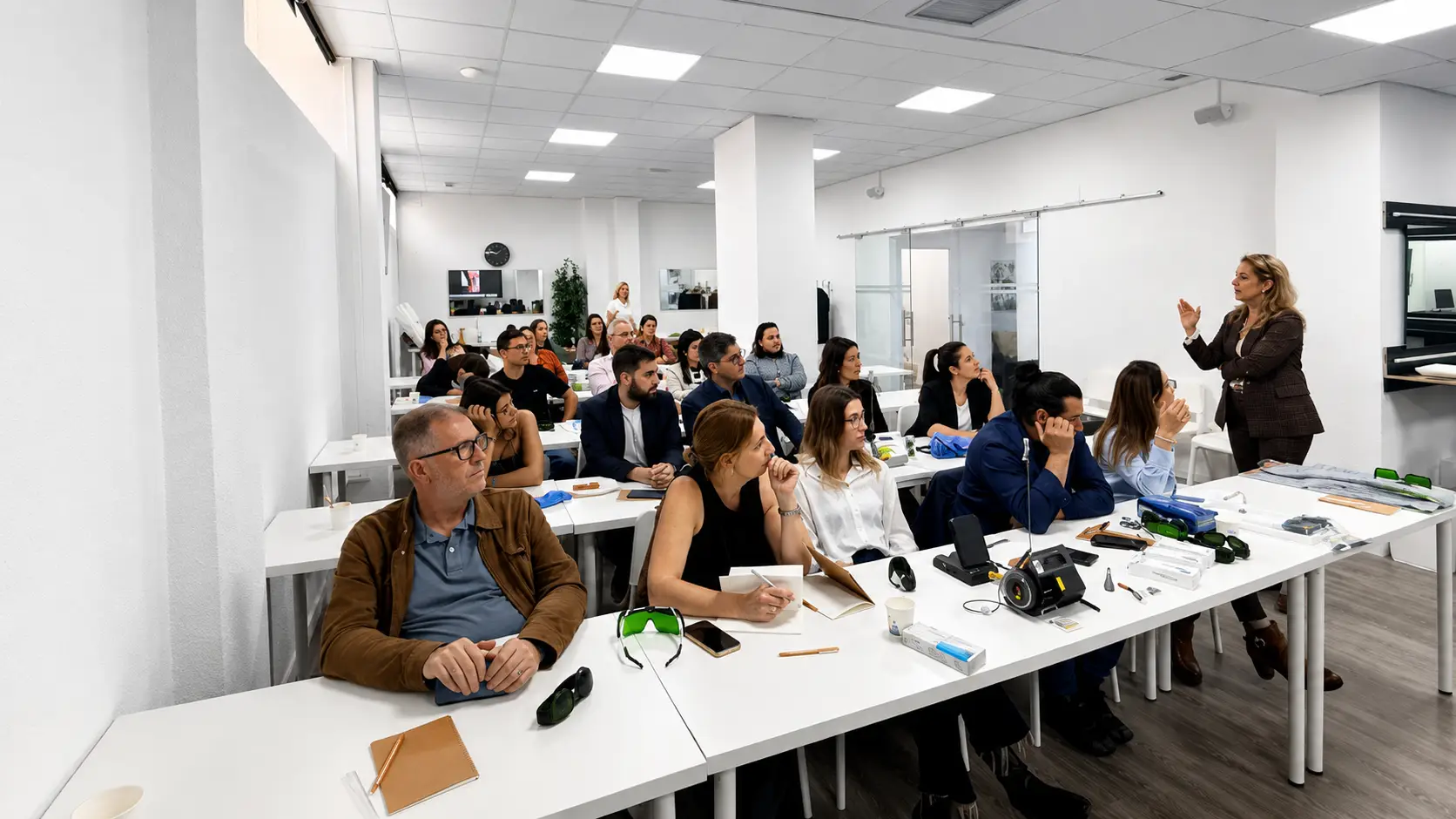 Curso presencial PIOON Dental Laser Academy en Madrid
